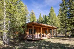 Mini Moose Cabin - Image 2