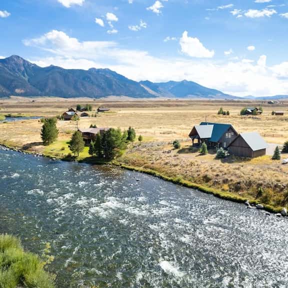 Madison River Retreat - Image 1